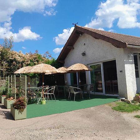 Chambres D Hotes Au P'Tit Bonheur Campagnard Jarnosse Luaran gambar
