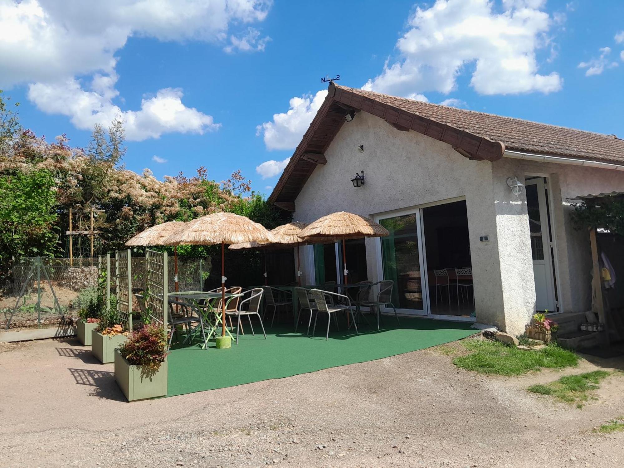 Chambres D Hotes Au P'Tit Bonheur Campagnard Jarnosse Luaran gambar