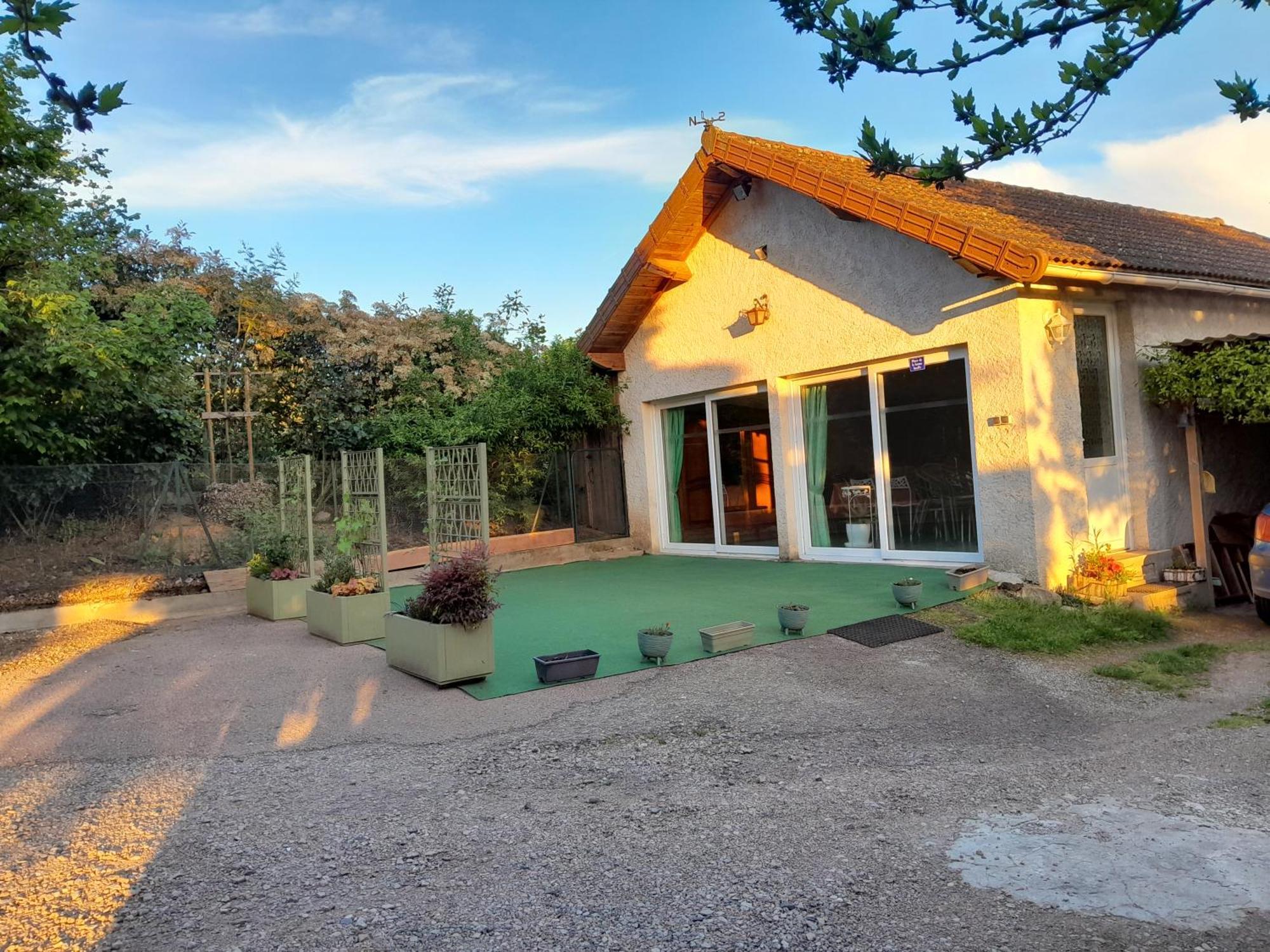 Chambres D Hotes Au P'Tit Bonheur Campagnard Jarnosse Bilik gambar